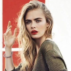 Meet your Posher, Abigail